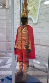 Иссыкский золотой катафрактарий. Центральный музей Казахстана