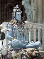 Шива – бог-разрушитель, глава злых духов, Бог бешеного безумия и диких оргий