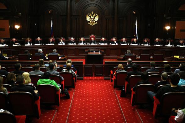  Страшно. Далеки они от народа