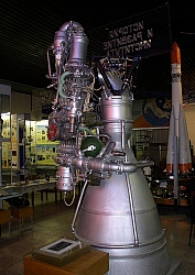 Откуда на их ракете наш супердвигатель