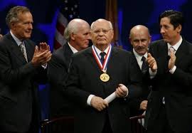 СМИ и механизмы глобального влияния кагала ФРС