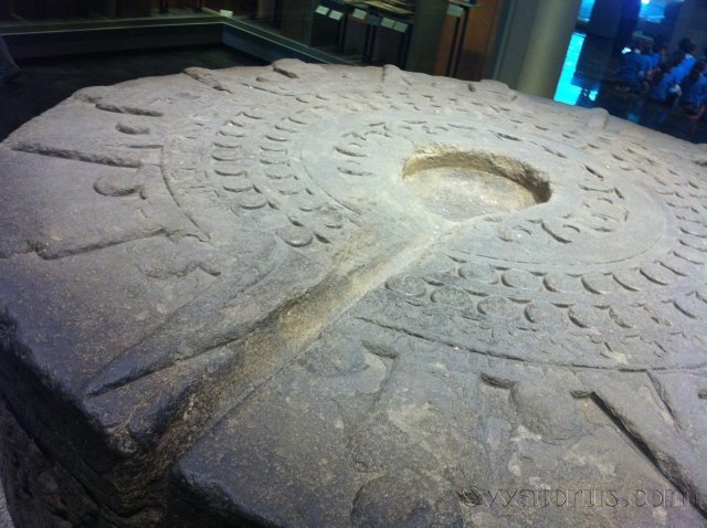 ЛЮДИ ПРЕДОТВРАТЯТ АПОКАЛИПСИС.