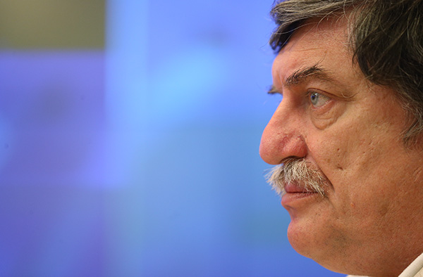 Кому принадлежит российская наука