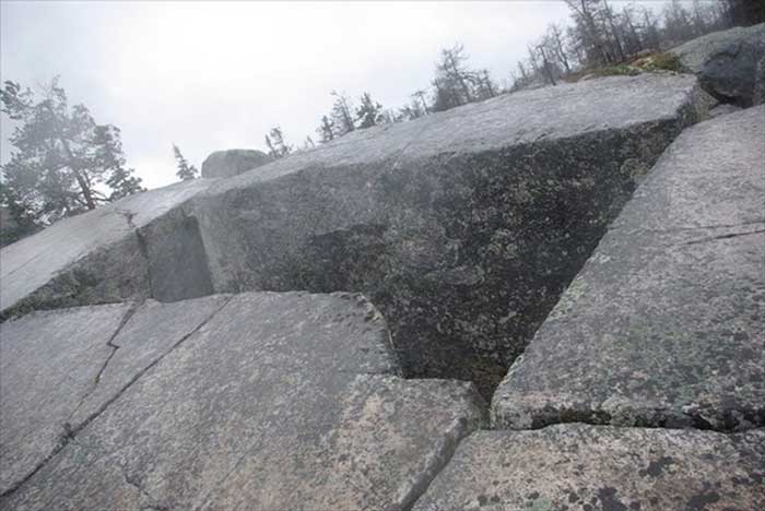 Артефакты истории. Следы арктической прародины на Кольском полуострове