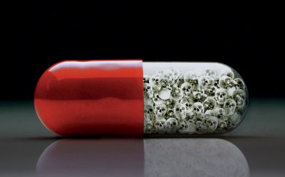 Смертельный диагноз: смертность от медикаментов в США превышает смертность в автокатастрофах